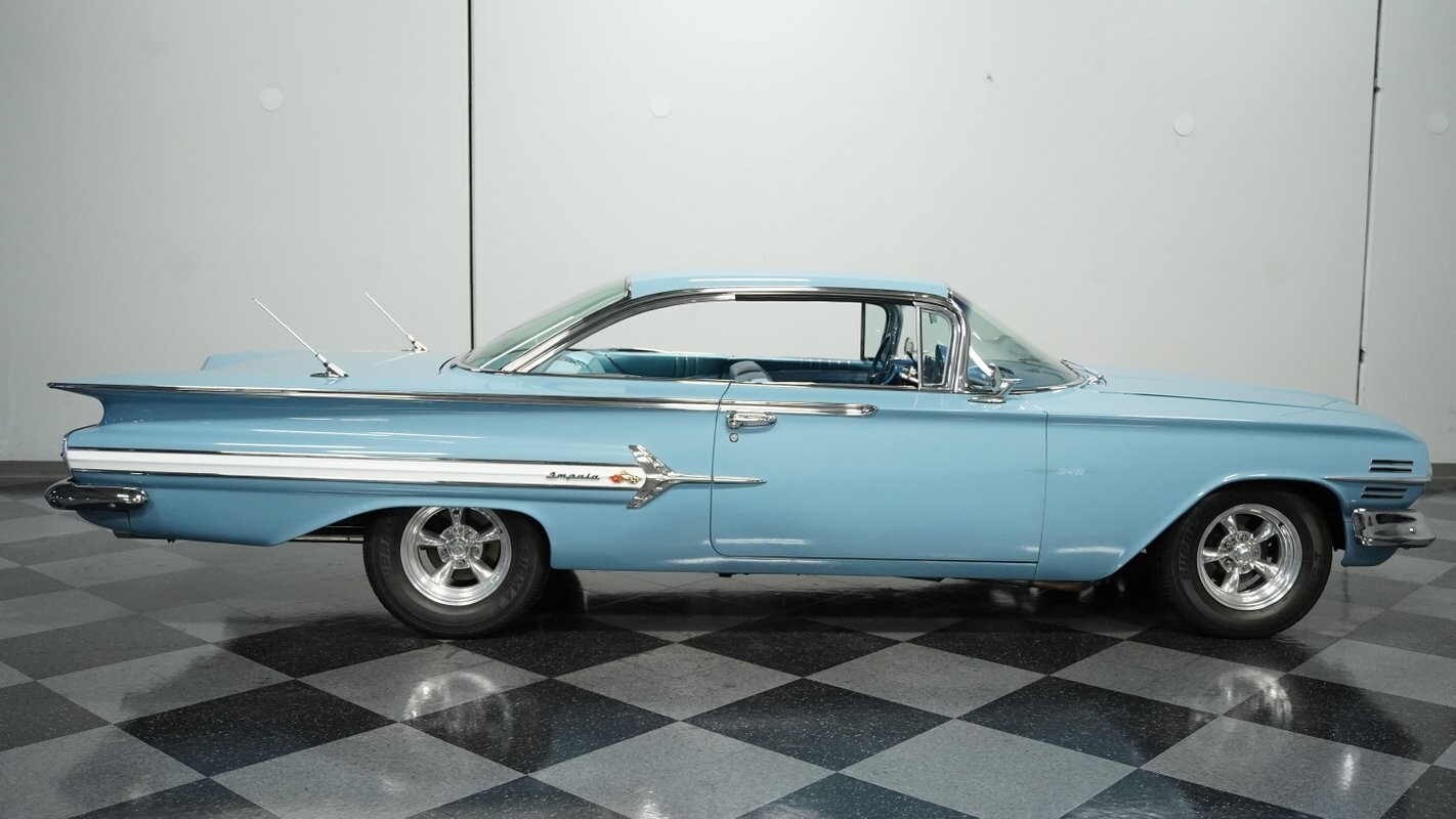 Chevrolet-Impala-1960-Coupe-12