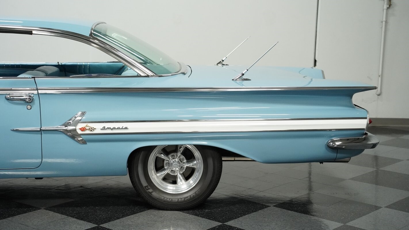 Chevrolet-Impala-1960-Coupe-20