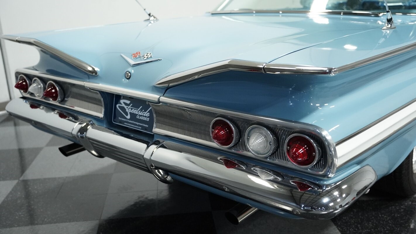 Chevrolet-Impala-1960-Coupe-21