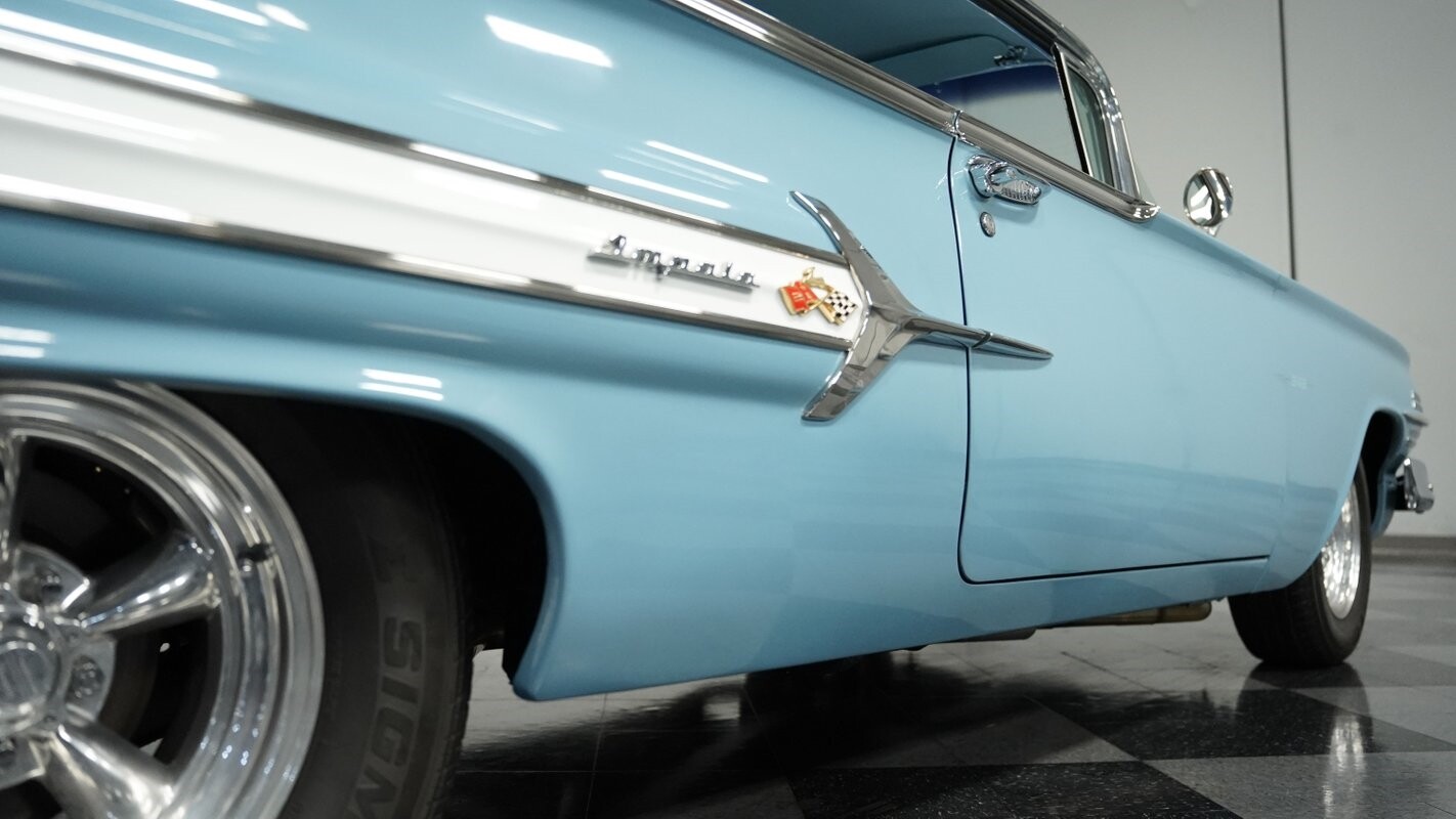 Chevrolet-Impala-1960-Coupe-22