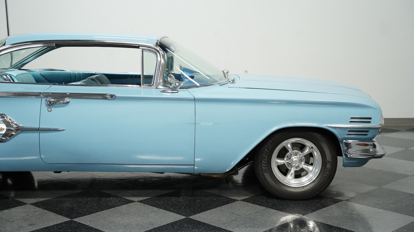 Chevrolet-Impala-1960-Coupe-24