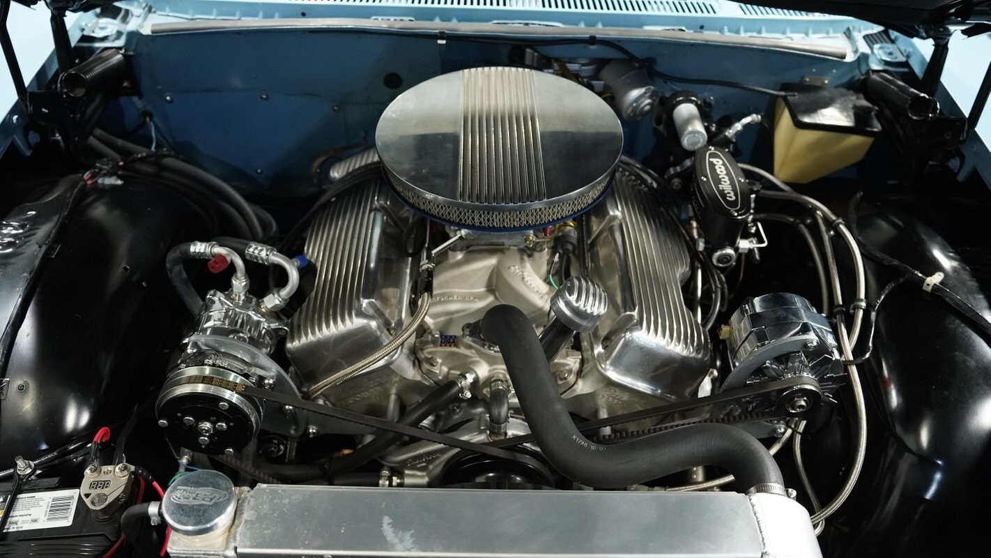 Chevrolet-Impala-1960-Coupe-3