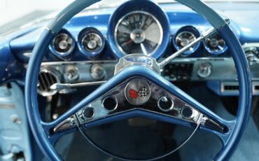 Chevrolet-Impala-1960-Coupe-30