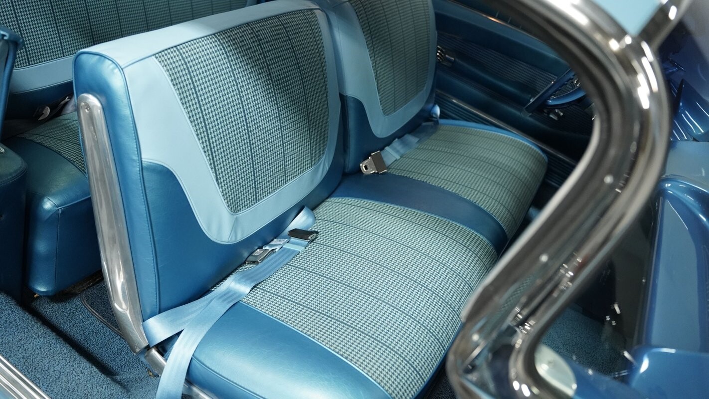 Chevrolet-Impala-1960-Coupe-37