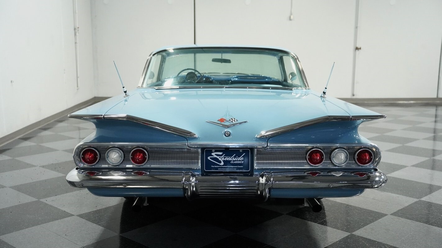 Chevrolet-Impala-1960-Coupe-9