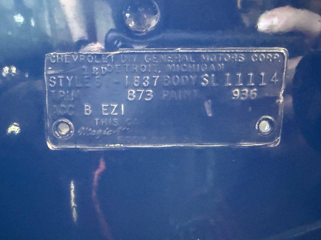 Chevrolet-Impala-1961-17