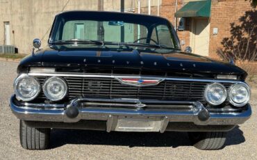 Chevrolet-Impala-1961-34