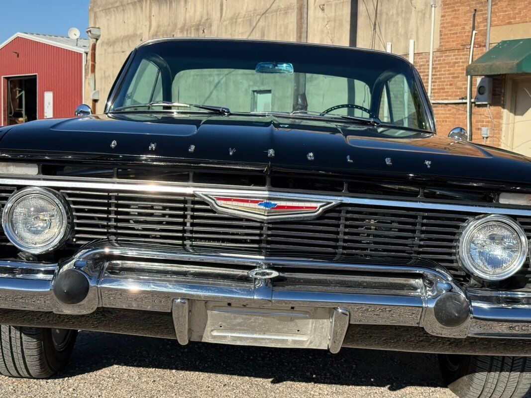 Chevrolet-Impala-1961-35