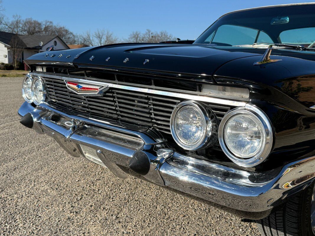 Chevrolet-Impala-1961-39