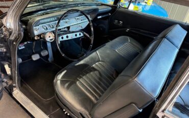 Chevrolet-Impala-1961-8