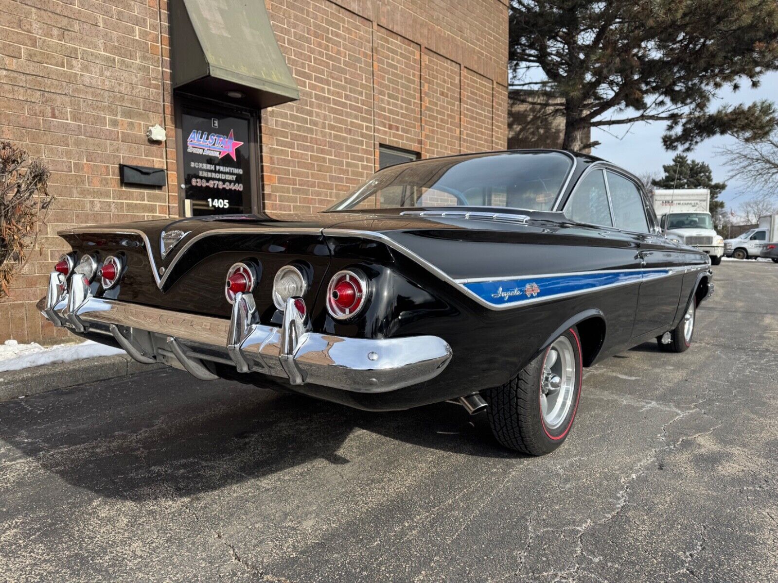 Chevrolet-Impala-1961-Coupe-10