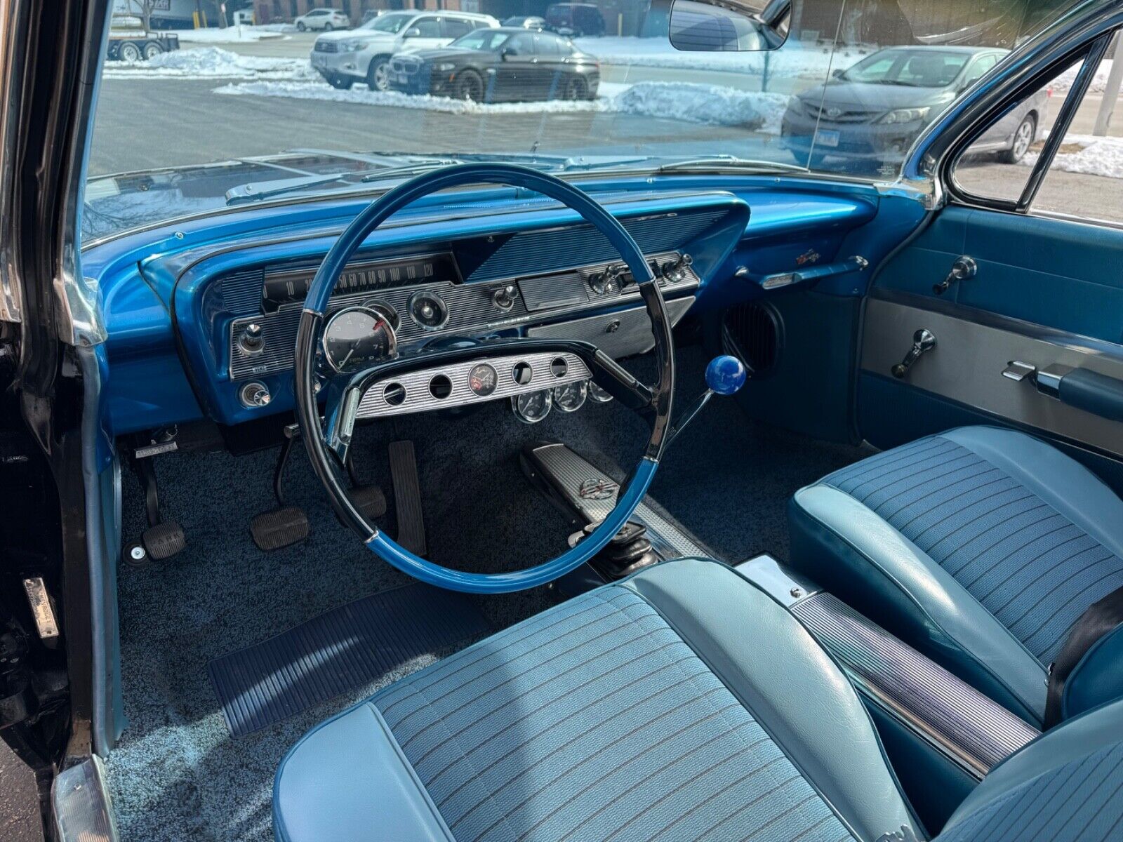 Chevrolet-Impala-1961-Coupe-26