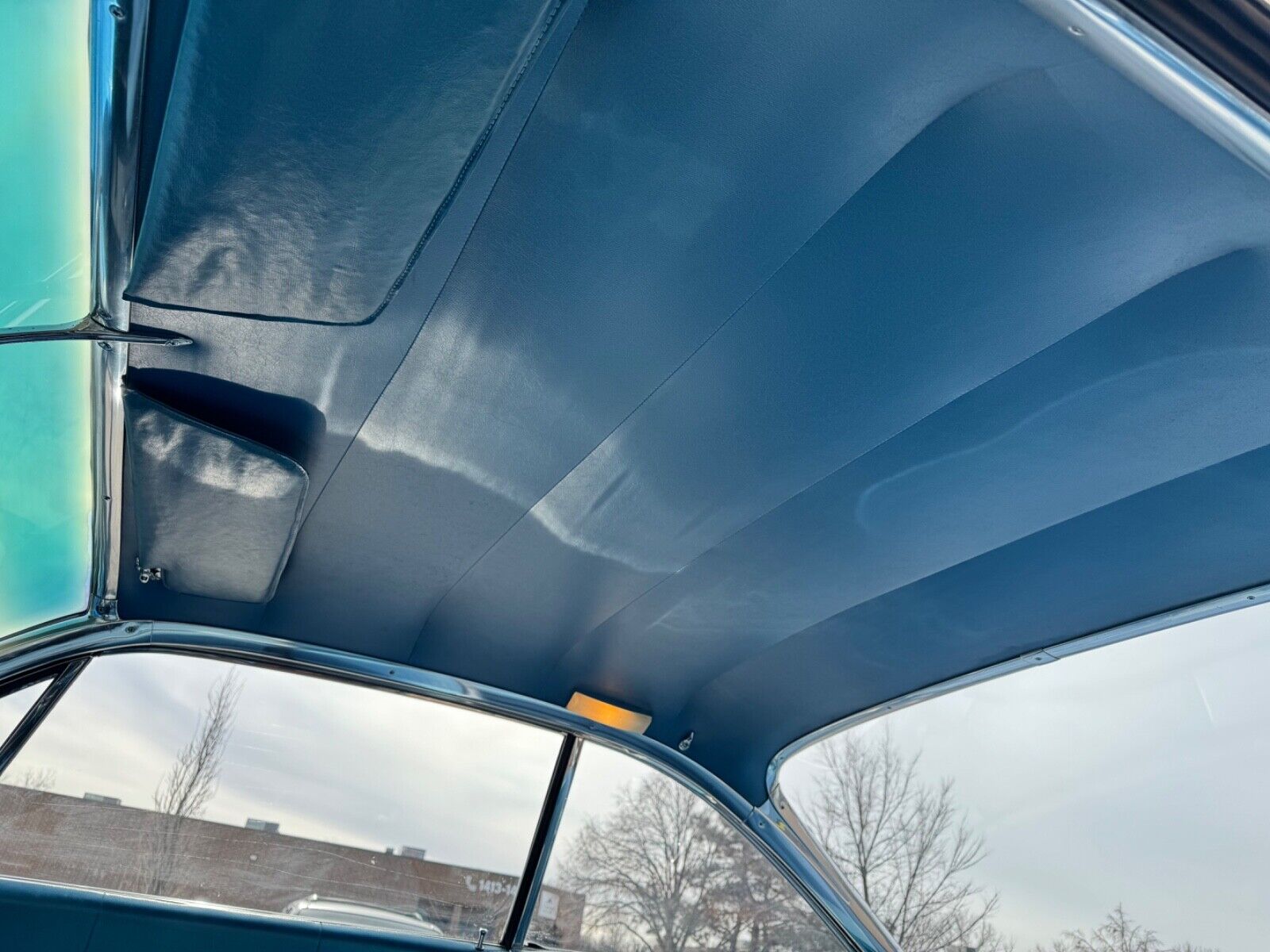 Chevrolet-Impala-1961-Coupe-28