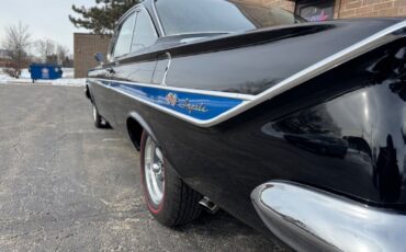 Chevrolet-Impala-1961-Coupe-5