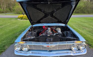 Chevrolet-Impala-1961-Coupe-8