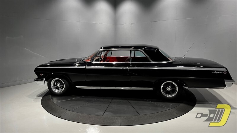 Chevrolet-Impala-1962-Coupe-2
