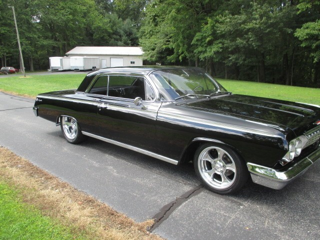 Chevrolet-Impala-1962-Coupe-2