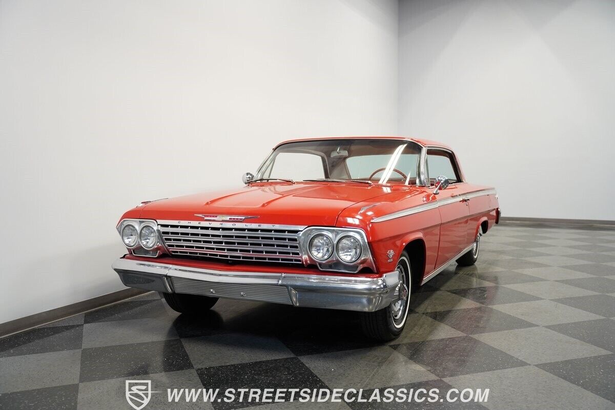 Chevrolet-Impala-1962-Hardtop-17
