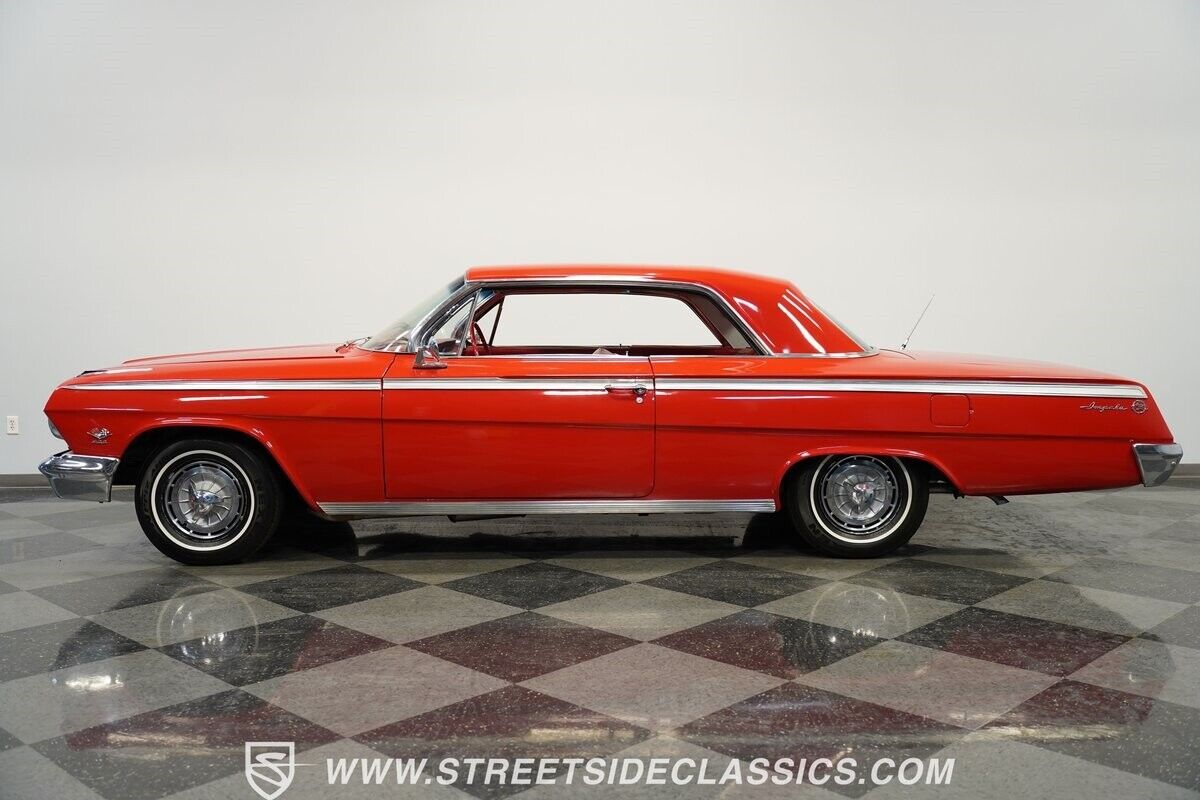 Chevrolet-Impala-1962-Hardtop-2