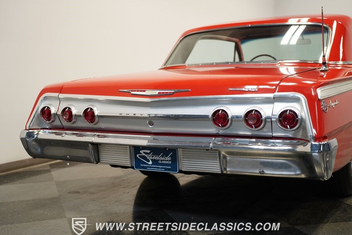 Chevrolet-Impala-1962-Hardtop-26