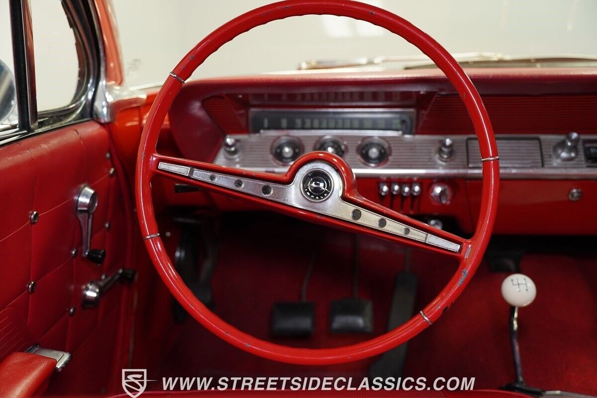Chevrolet-Impala-1962-Hardtop-37