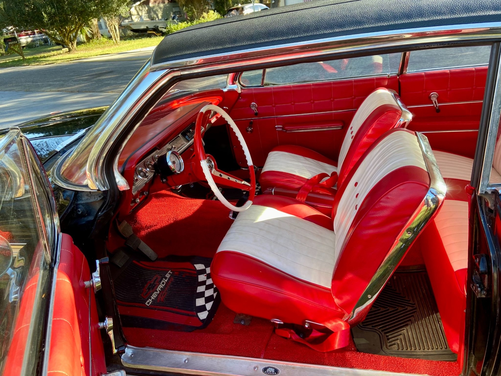 Chevrolet-Impala-1962-Two-Door-Hard-Top-32