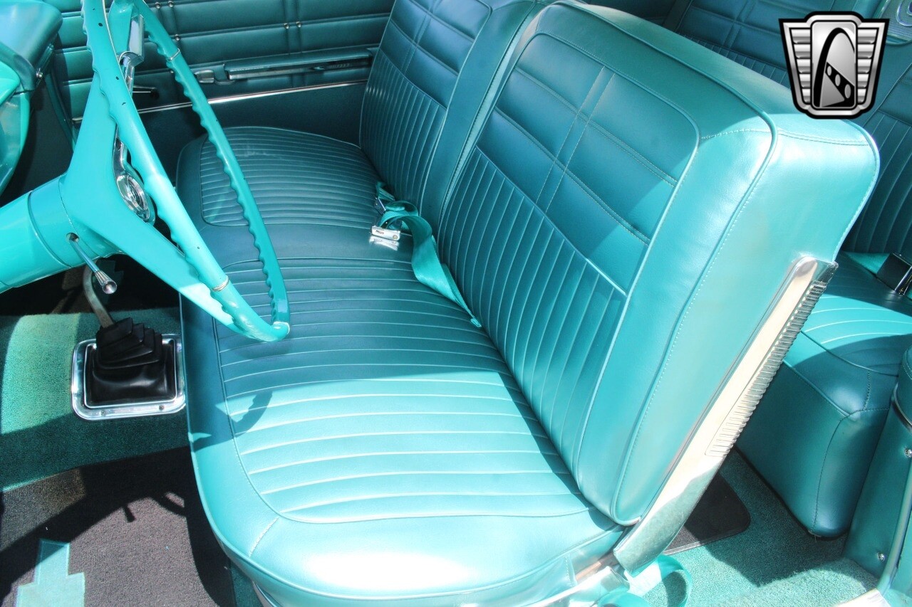 Chevrolet-Impala-1963-coupe-16