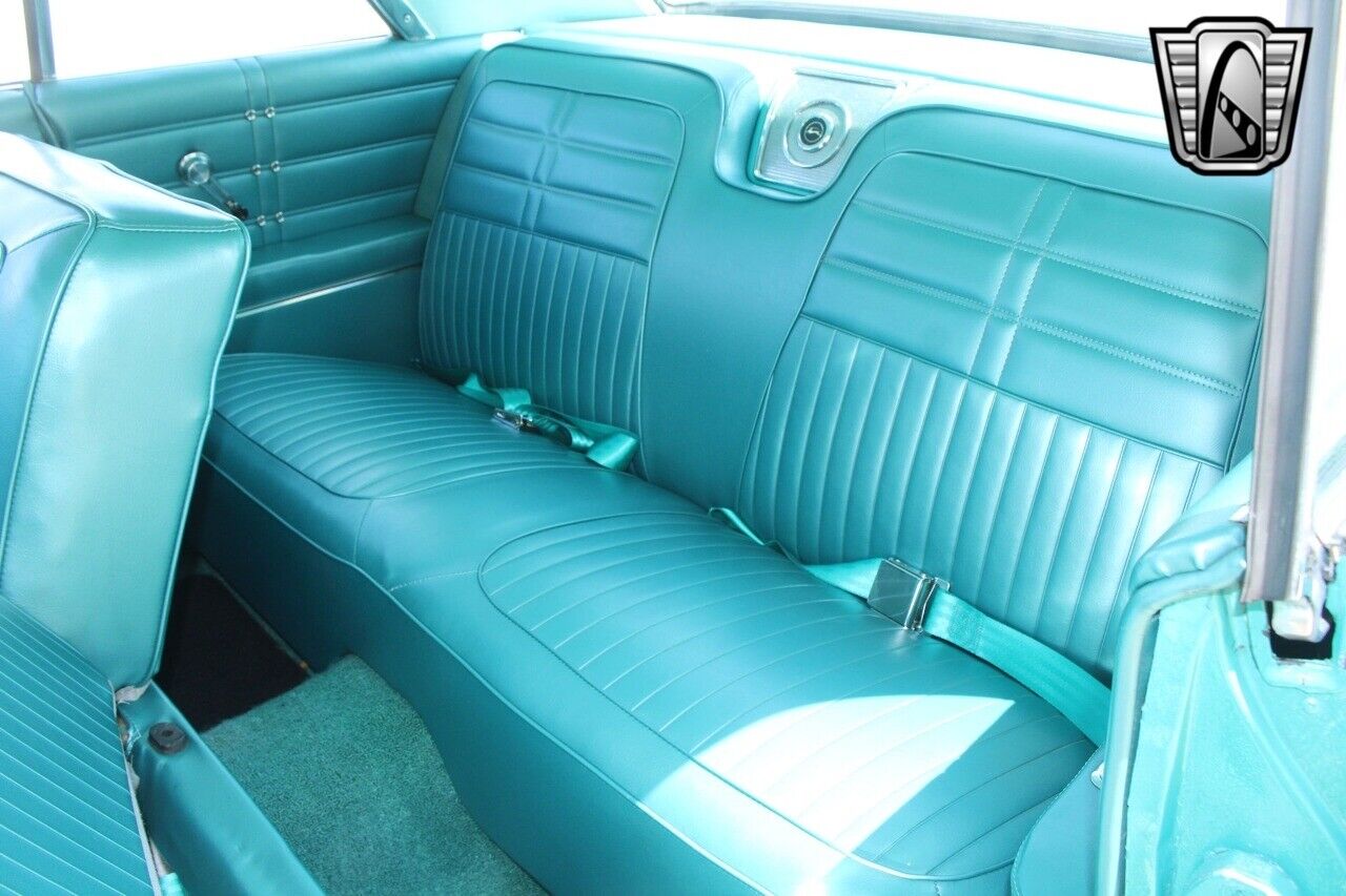 Chevrolet-Impala-1963-coupe-17
