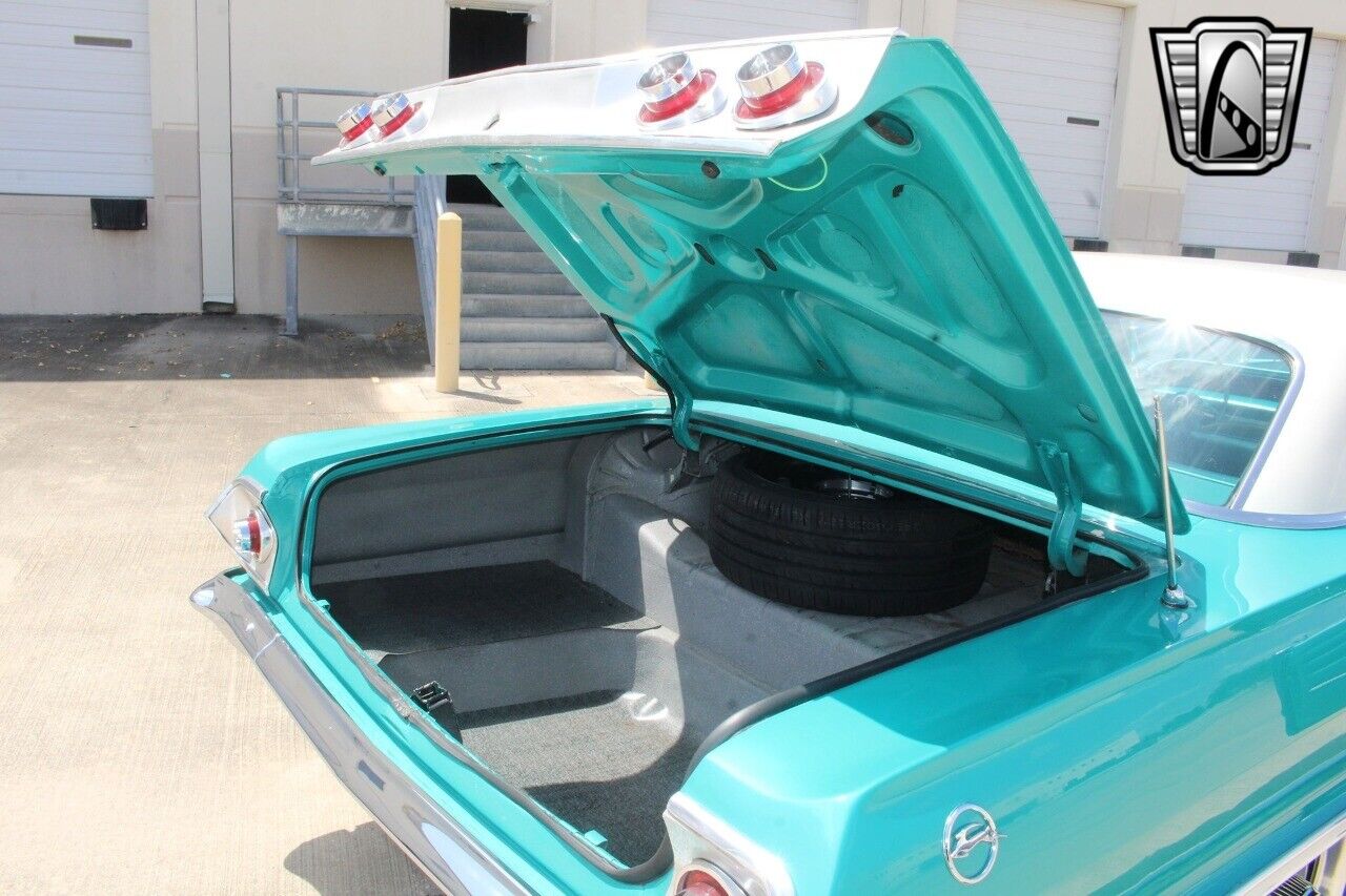 Chevrolet-Impala-1963-coupe-24