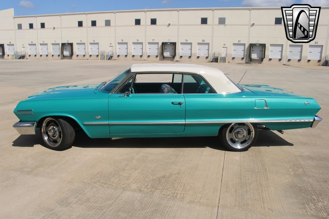 Chevrolet-Impala-1963-coupe-27