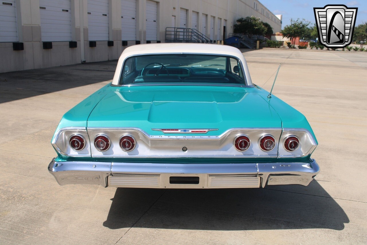 Chevrolet-Impala-1963-coupe-33