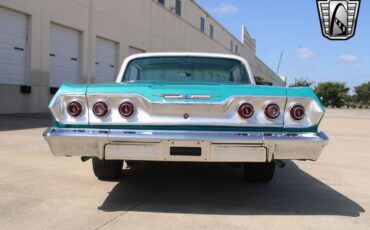 Chevrolet-Impala-1963-coupe-4