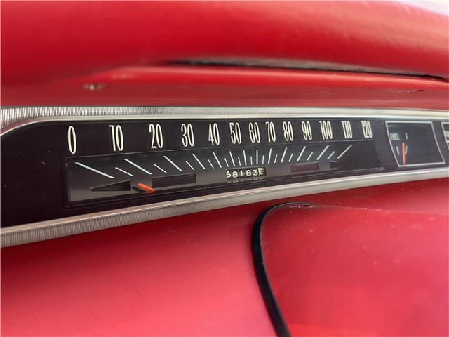 Chevrolet-Impala-1964-COUPE-15