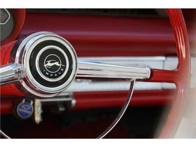 Chevrolet-Impala-1964-COUPE-28