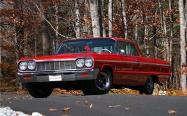 Chevrolet-Impala-1964-COUPE