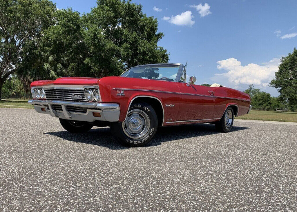 Chevrolet-Impala-1966-17