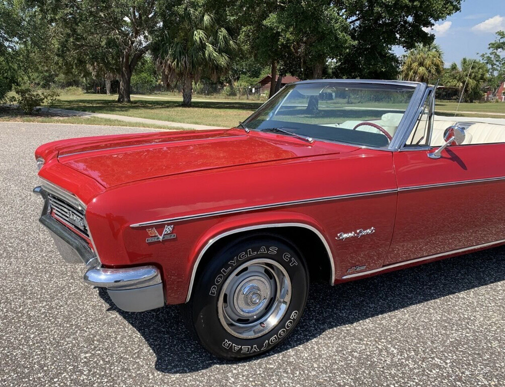 Chevrolet-Impala-1966-22
