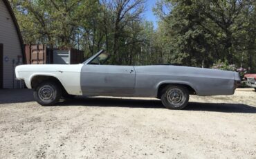 Chevrolet-Impala-1966-Convertible