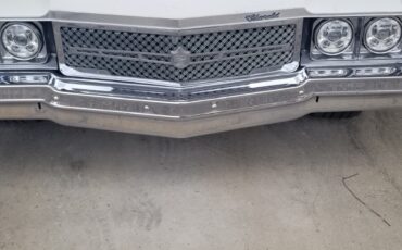 Chevrolet-Impala-1974-2