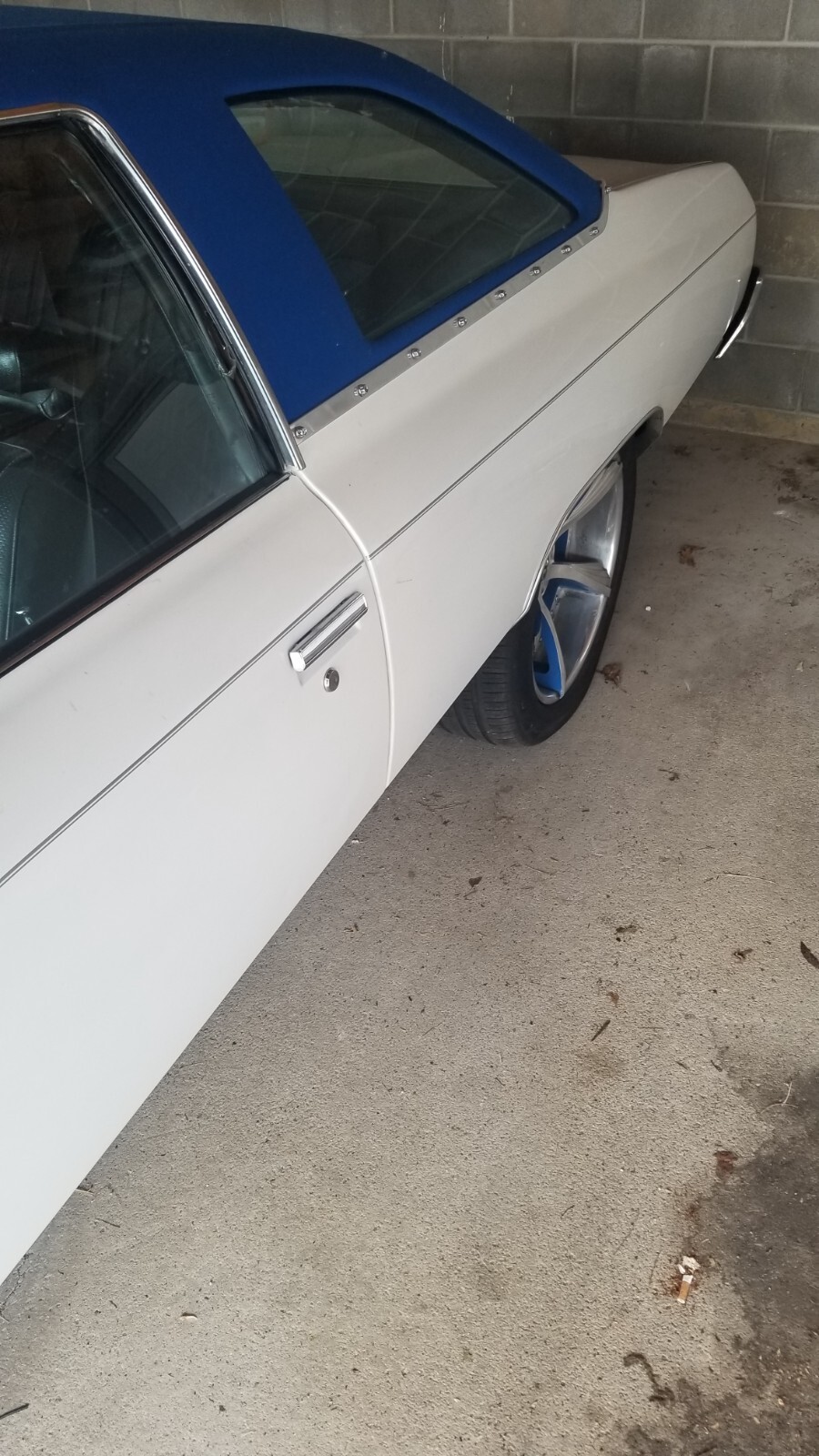 Chevrolet-Impala-1974-4