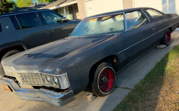 Chevrolet-Impala-1974-Coupe-2