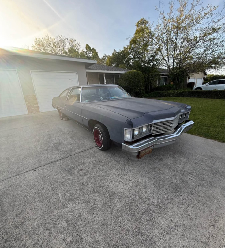 Chevrolet-Impala-1974-Coupe-3
