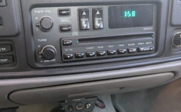 Chevrolet-Impala-1994-Sedan-16