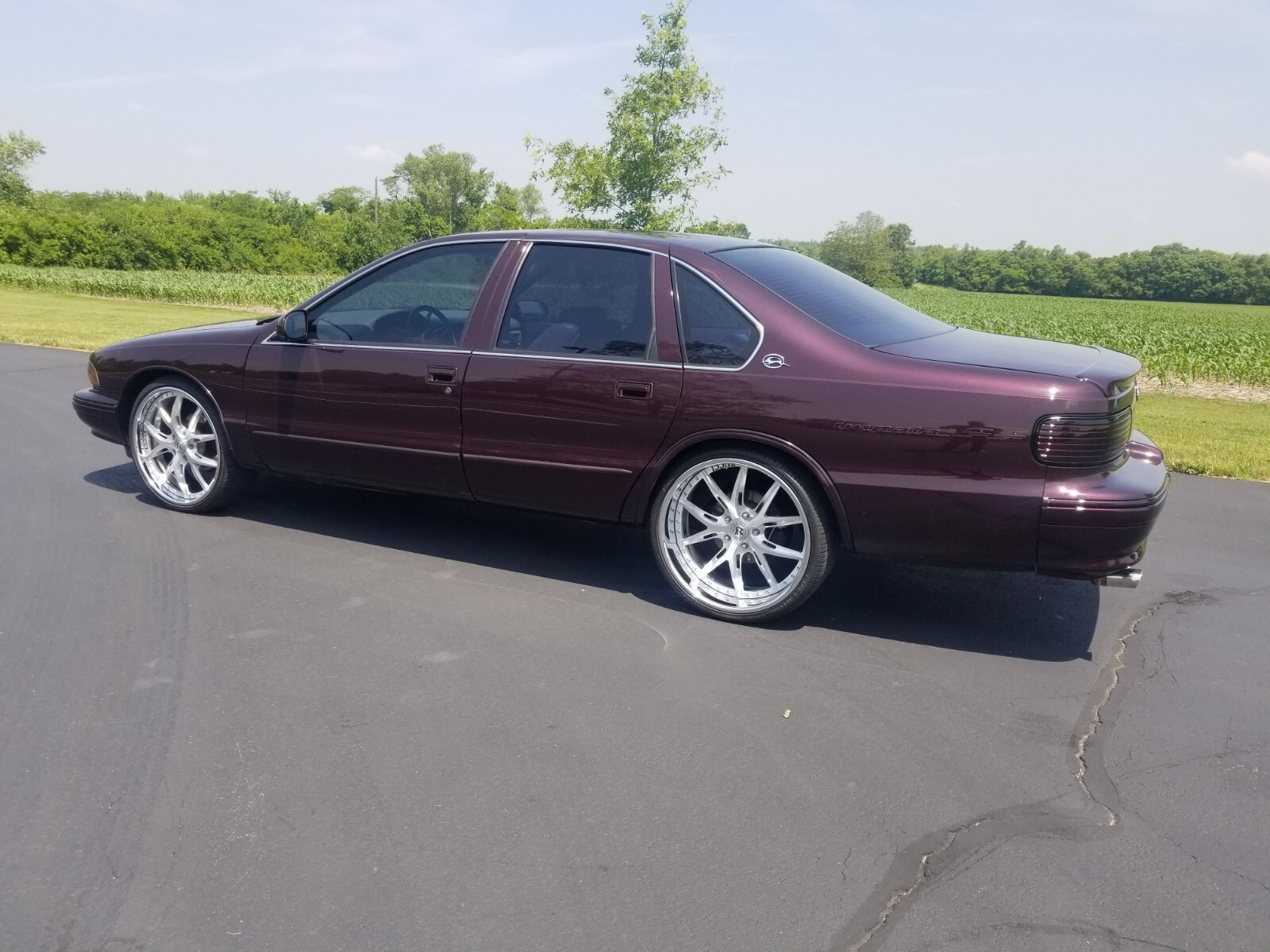 Chevrolet-Impala-1995-Sedan-1