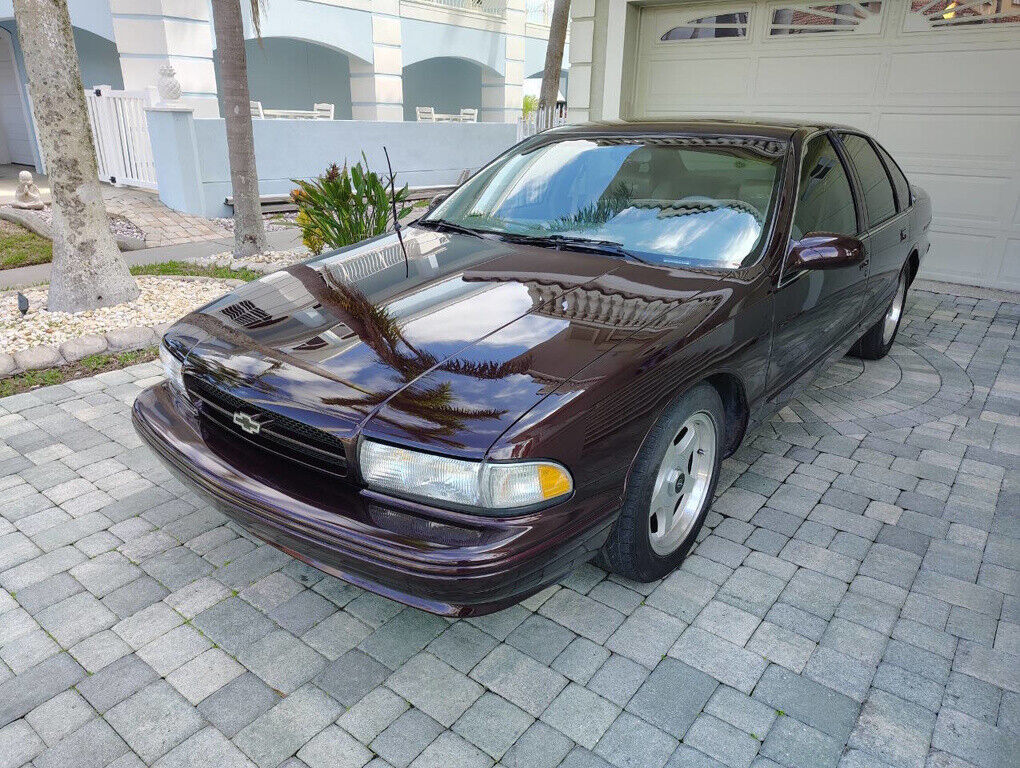 Chevrolet-Impala-1995-Sedan-12