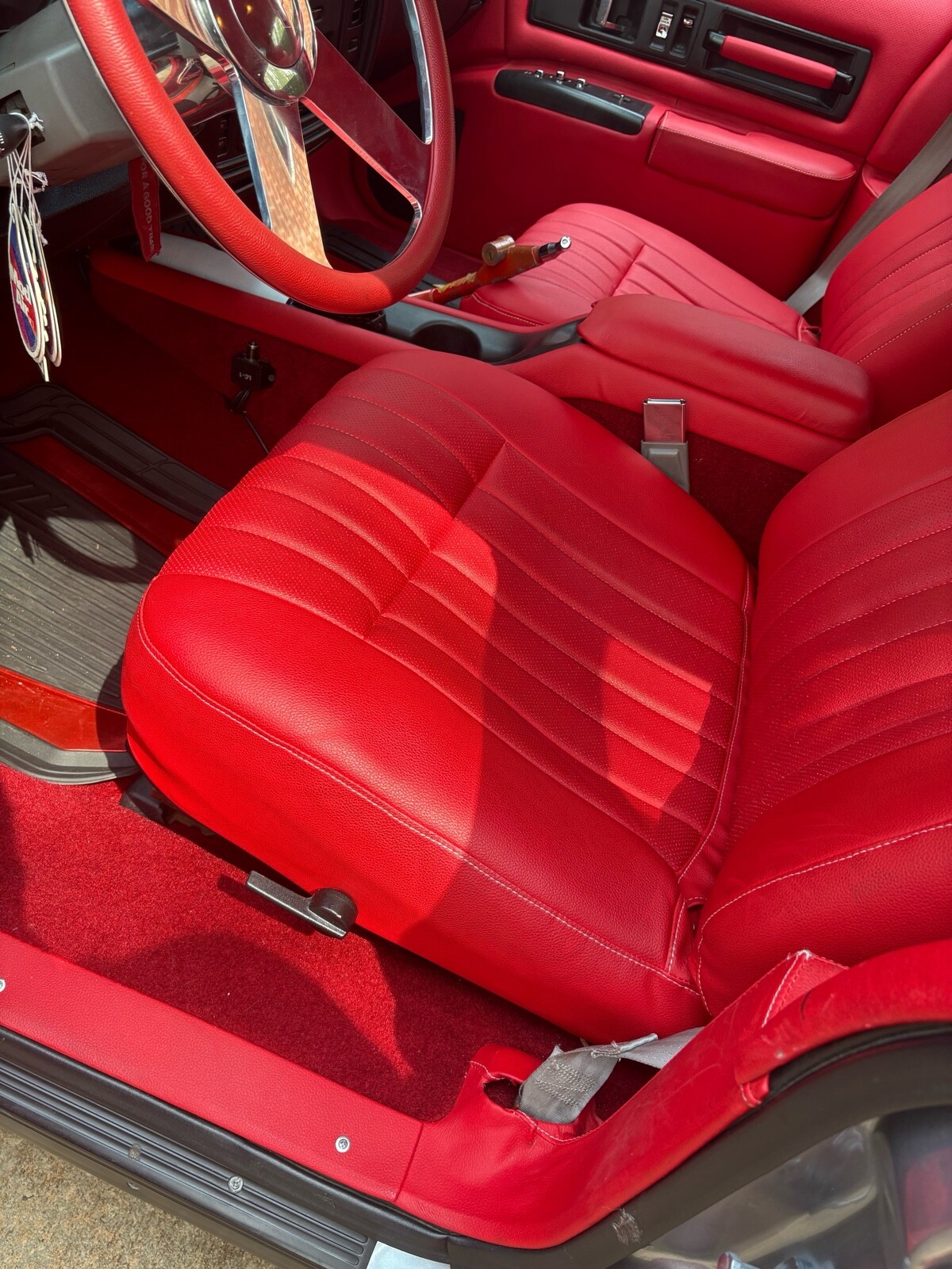 Chevrolet-Impala-1995-Sedan-12