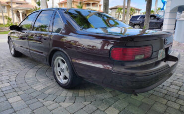 Chevrolet-Impala-1995-Sedan-17