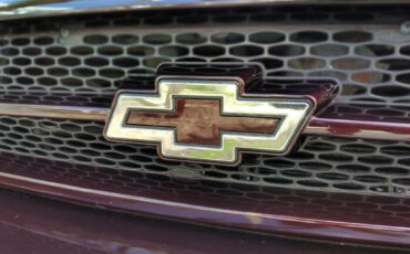 Chevrolet-Impala-1995-Sedan-2