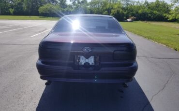 Chevrolet-Impala-1995-Sedan-2