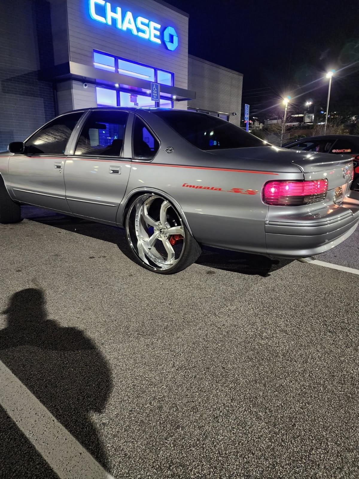 Chevrolet-Impala-1995-Sedan-2
